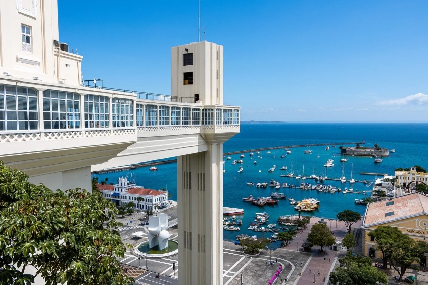 Abertura da filial Salvador para atendimento aos projetos de energia e petróleo e gás.
